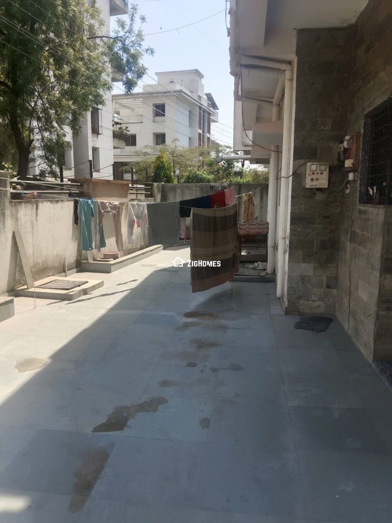 Properties image