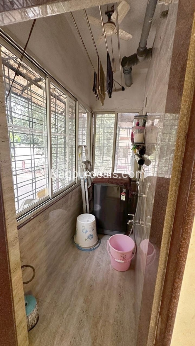 Properties image